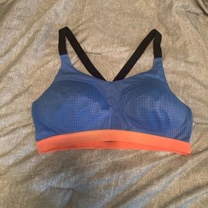 VS sports Bra